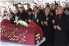مراسم تشییع جنازه مصطفی کوچ ثروتمندترین فرد ترکیه‌
