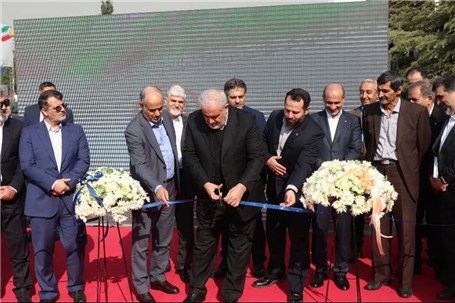 نمایش «ری را برقی» در نمایشگاه تحول صنعت خودرو