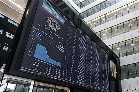 کاهش ۴۴ درصدی نسبت قیمت به درآمد (P/E) صنایع در ۱۷ ماه گذشته